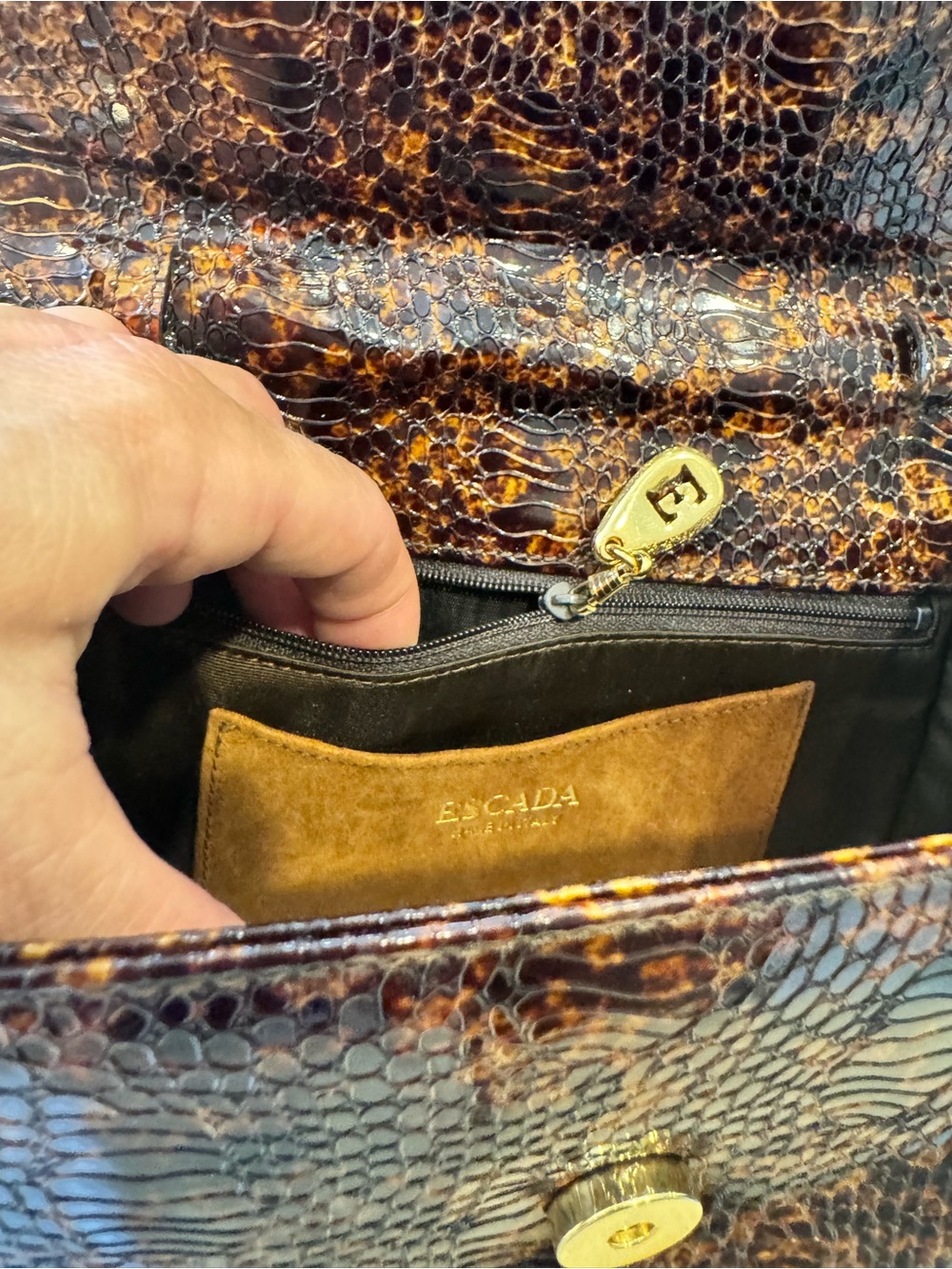 Beautiful Escada Handbag - Picture 7 of 11